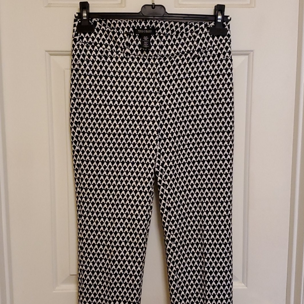 White House Black Market Slim Ankle Pants